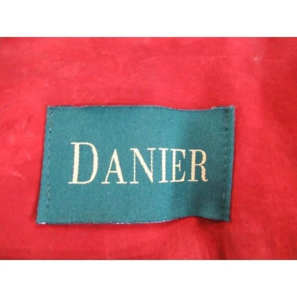 Danier Red Suede Suit 2 Piece Skirt Blazer Vtg 1980s Business Outfit  Size 8-10 - Picture 3 of 10